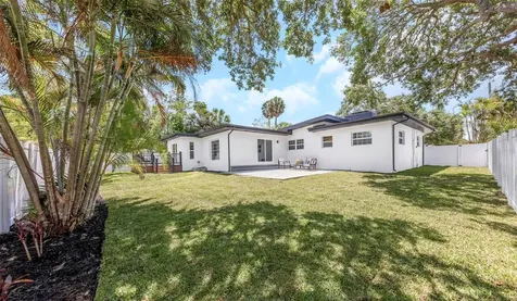 318 Mehlenbacher Road Belleair FL 33756