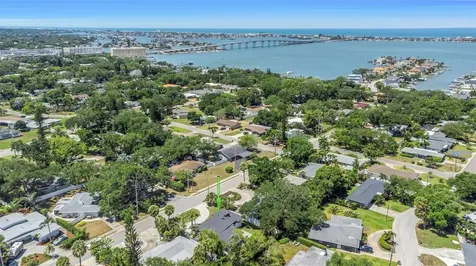 318 Mehlenbacher Road Belleair FL 33756