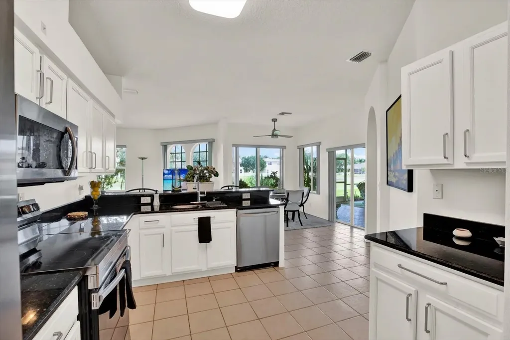18123 Kara Court Tampa FL 33647