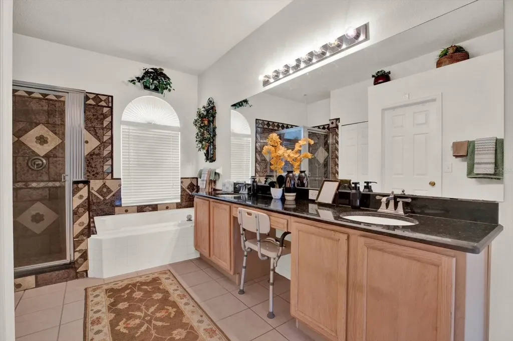 18123 Kara Court Tampa FL 33647