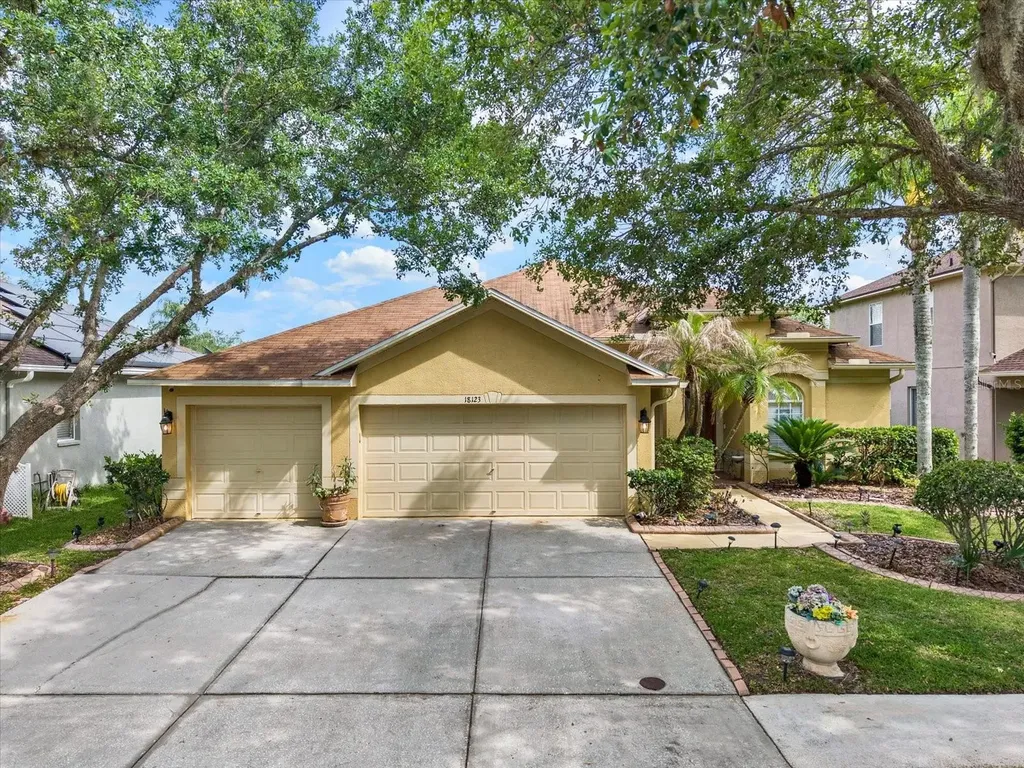 18123 Kara Court Tampa FL 33647