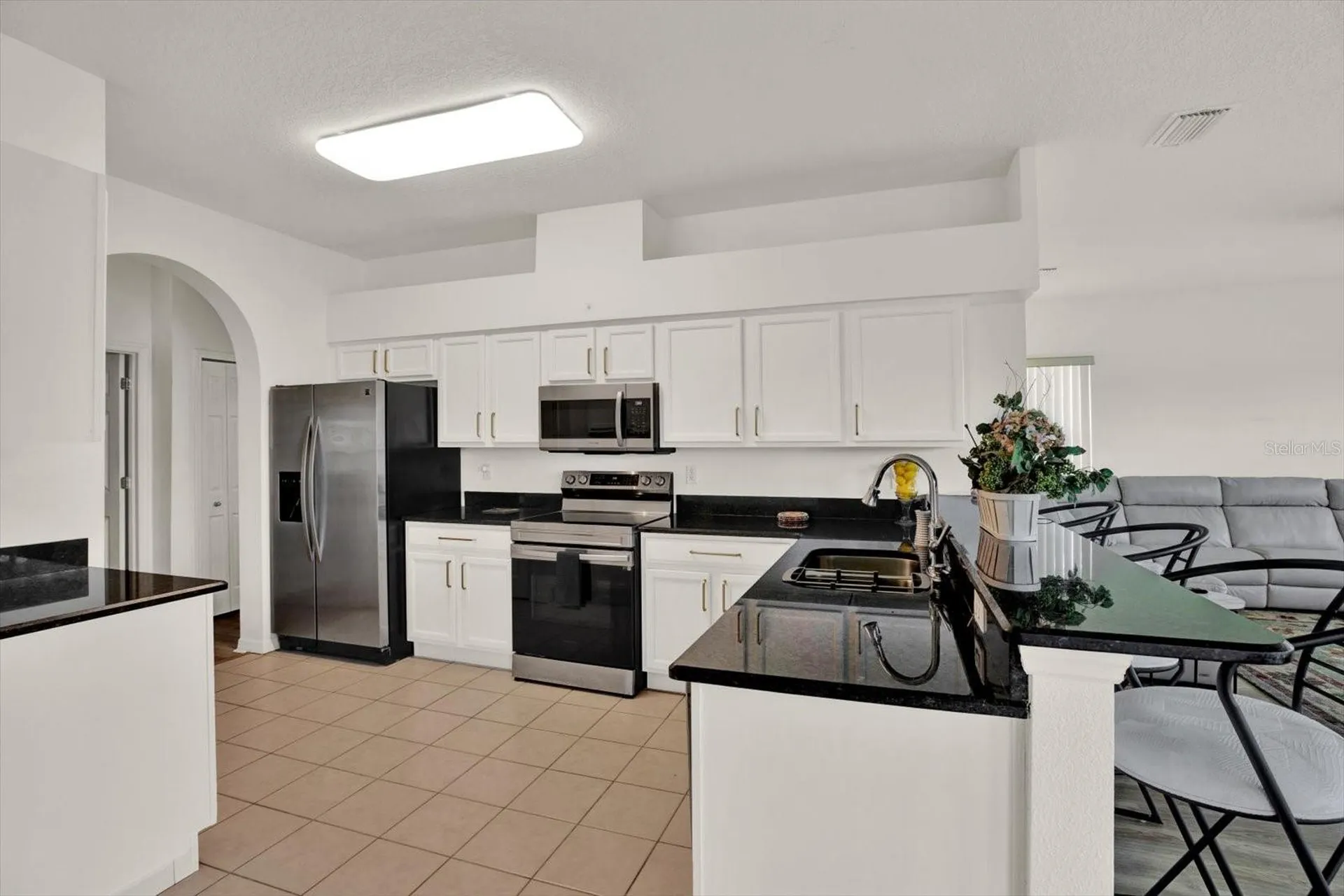 18123 Kara Court Tampa FL 33647