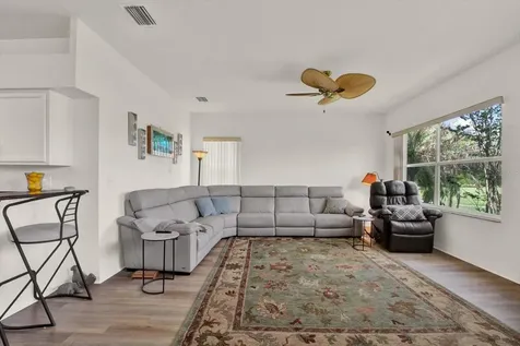 18123 Kara Court Tampa FL 33647