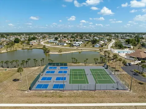 6652 Thorman Road Port Charlotte FL 33981