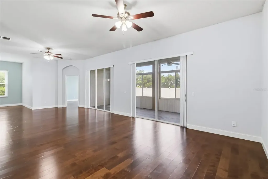 5104 52nd Avenue W Bradenton FL 34210