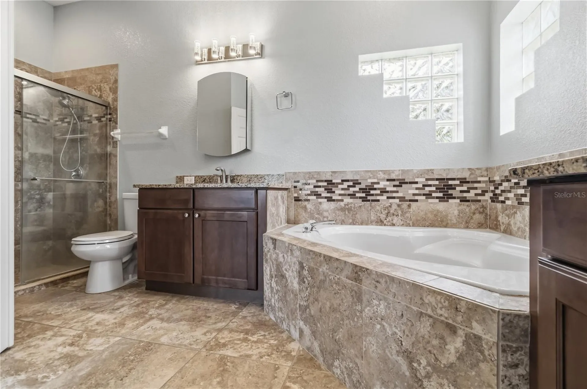 5104 52nd Avenue W Bradenton FL 34210
