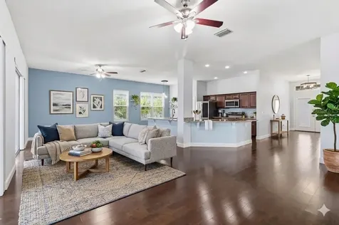 5104 52nd Avenue W Bradenton FL 34210