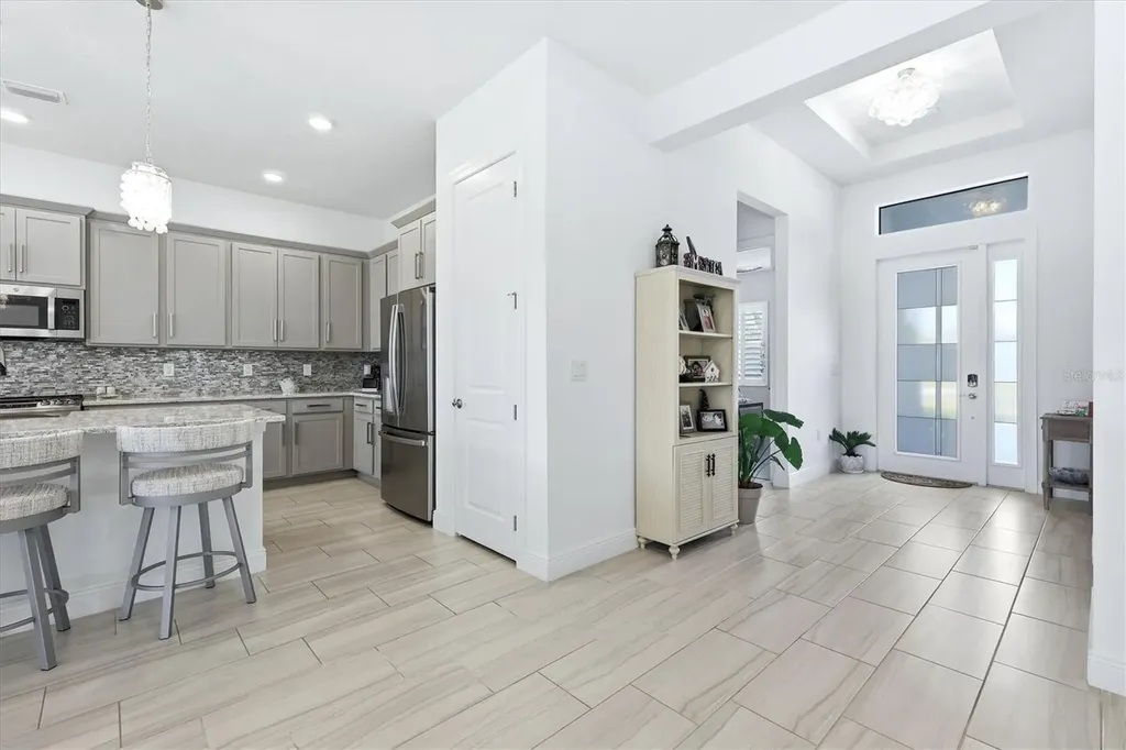 4950 Kiva Circle Bradenton FL 34211