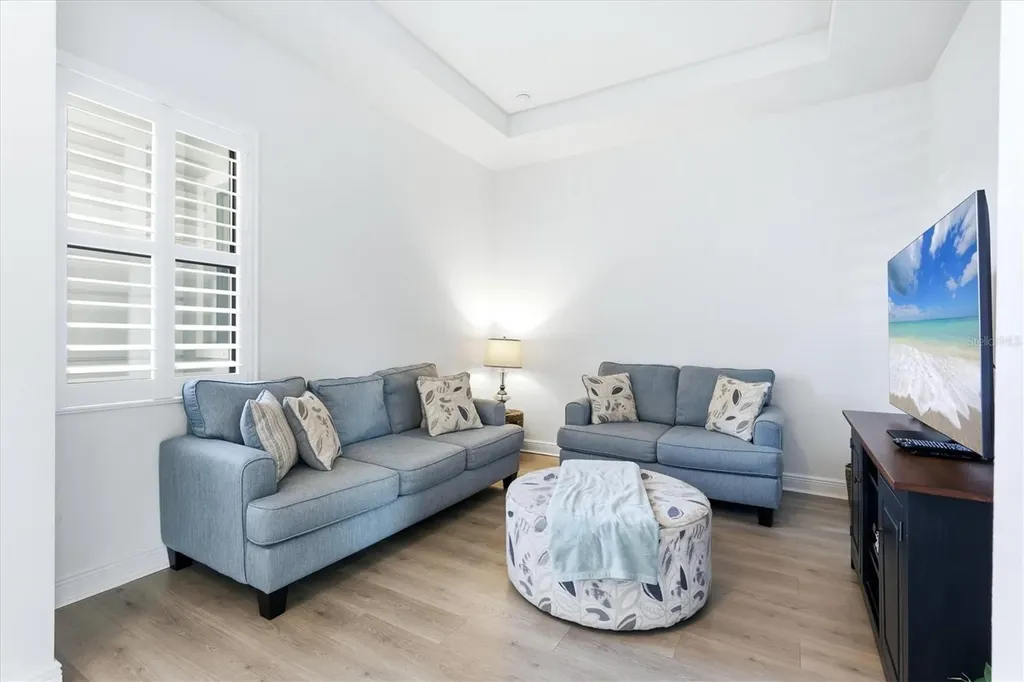 4950 Kiva Circle Bradenton FL 34211