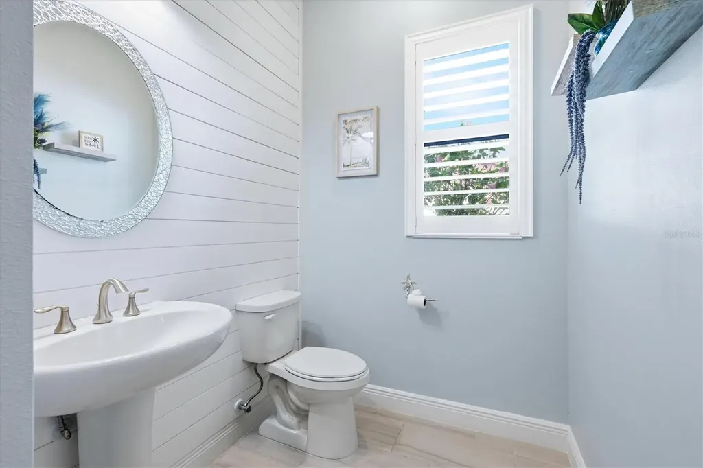 4950 Kiva Circle Bradenton FL 34211