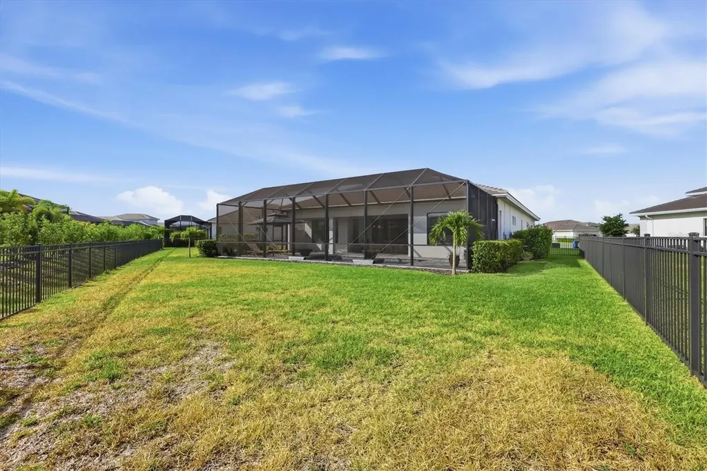 4950 Kiva Circle Bradenton FL 34211