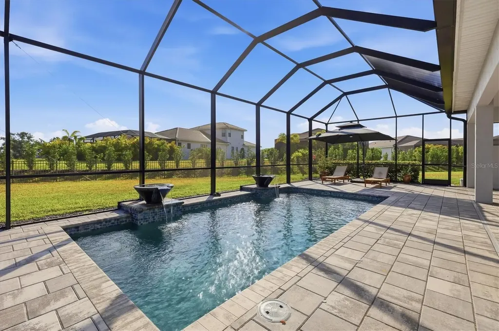 4950 Kiva Circle Bradenton FL 34211