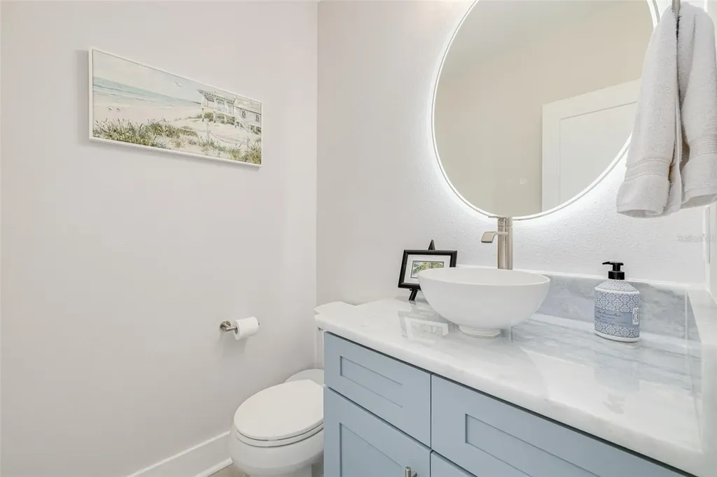 946 Highland Avenue Dunedin FL 34698