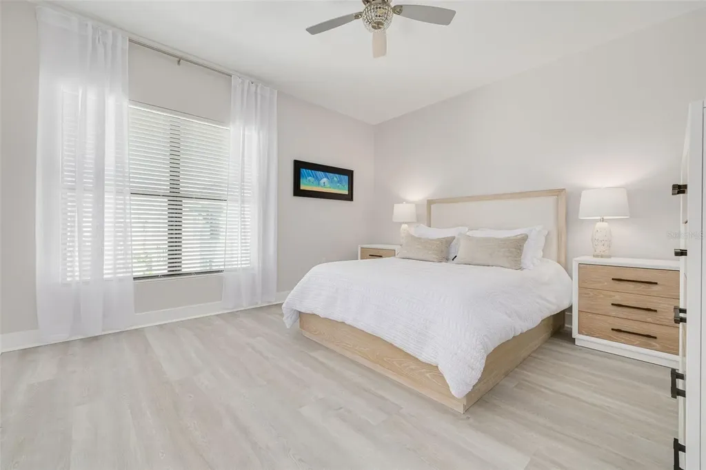 946 Highland Avenue Dunedin FL 34698