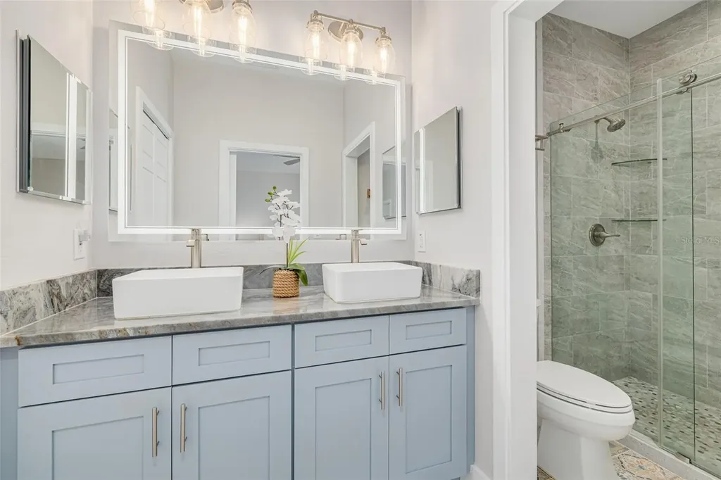 946 Highland Avenue Dunedin FL 34698
