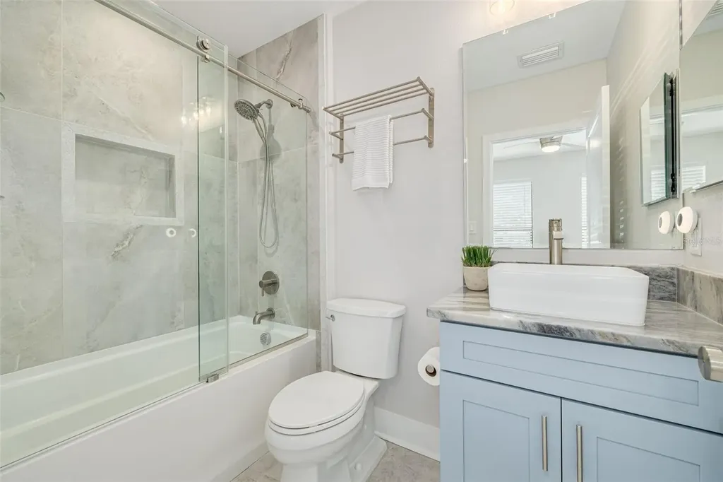 946 Highland Avenue Dunedin FL 34698