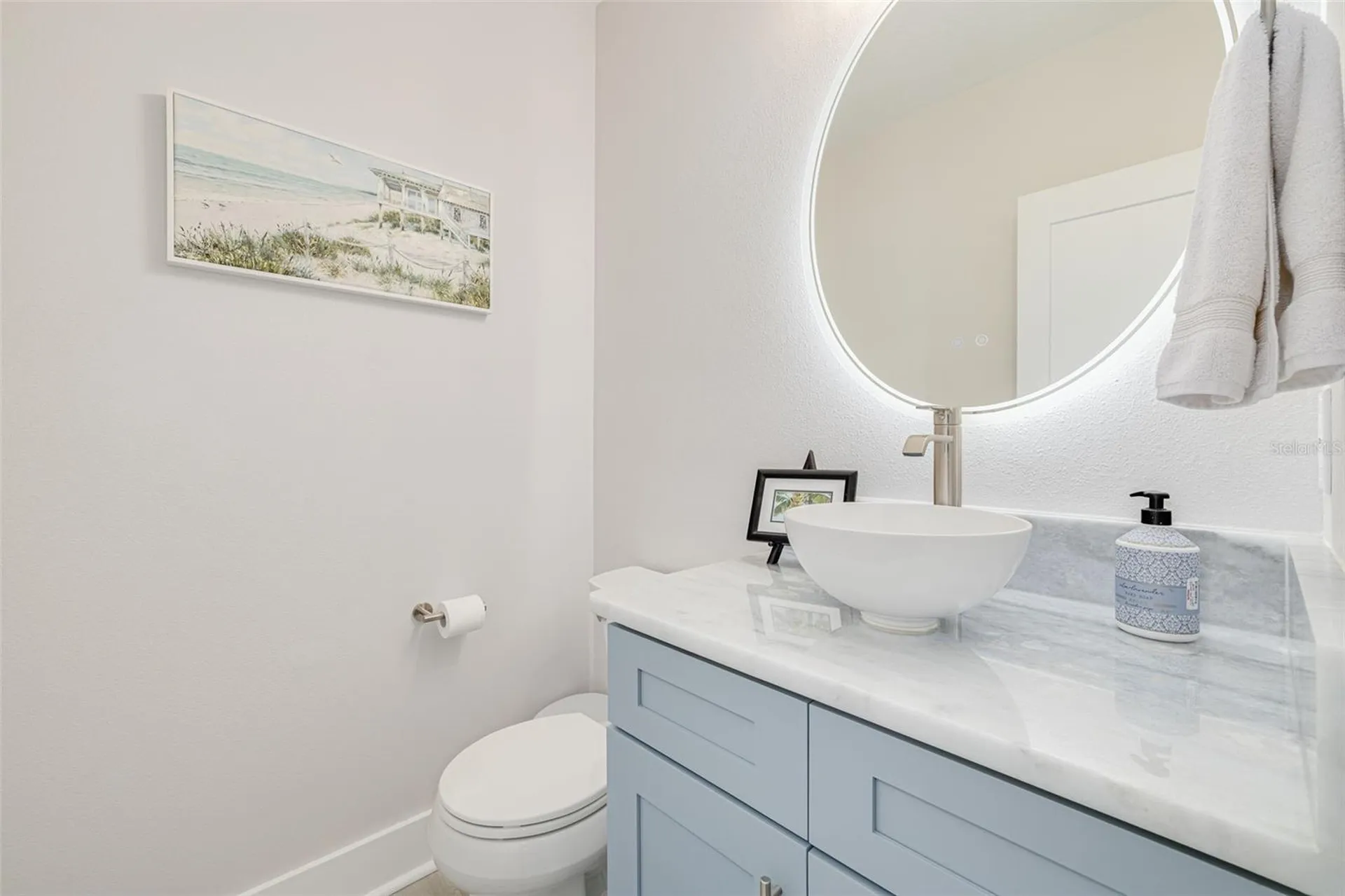 946 Highland Avenue Dunedin FL 34698