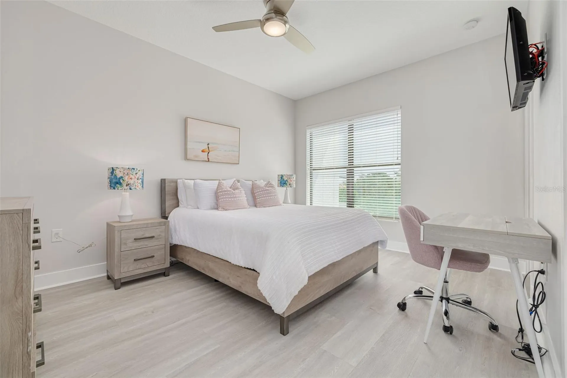 946 Highland Avenue Dunedin FL 34698