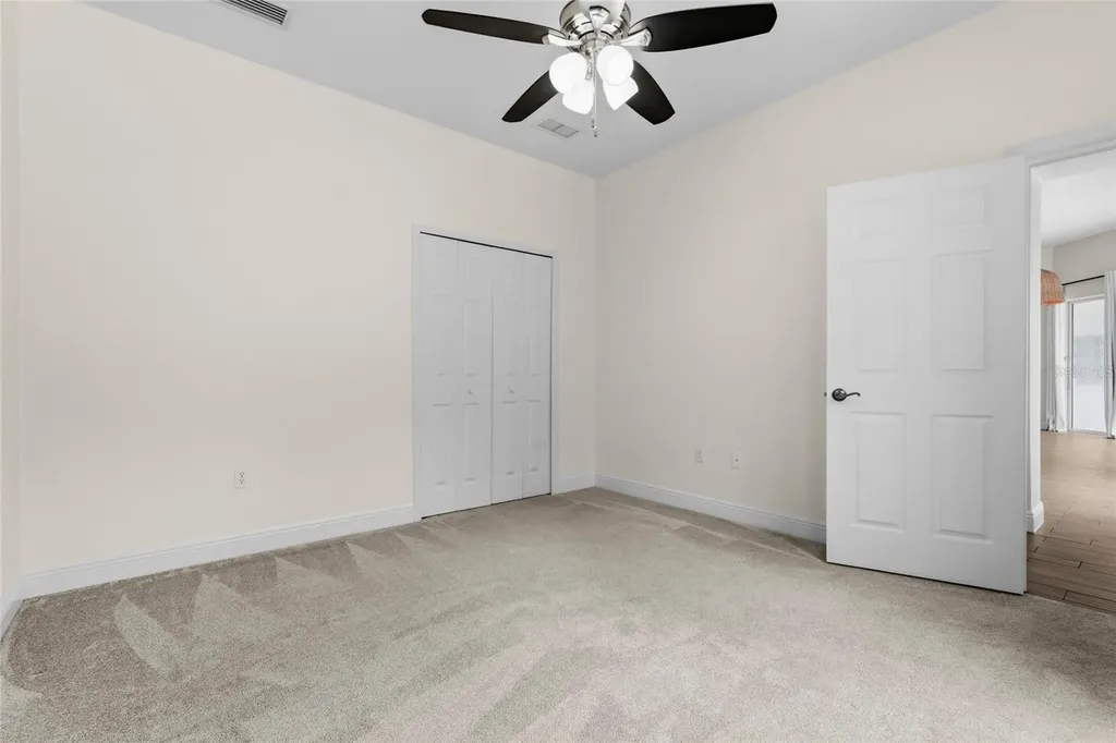8307 Planters Knoll Terrace Bradenton FL 34201
