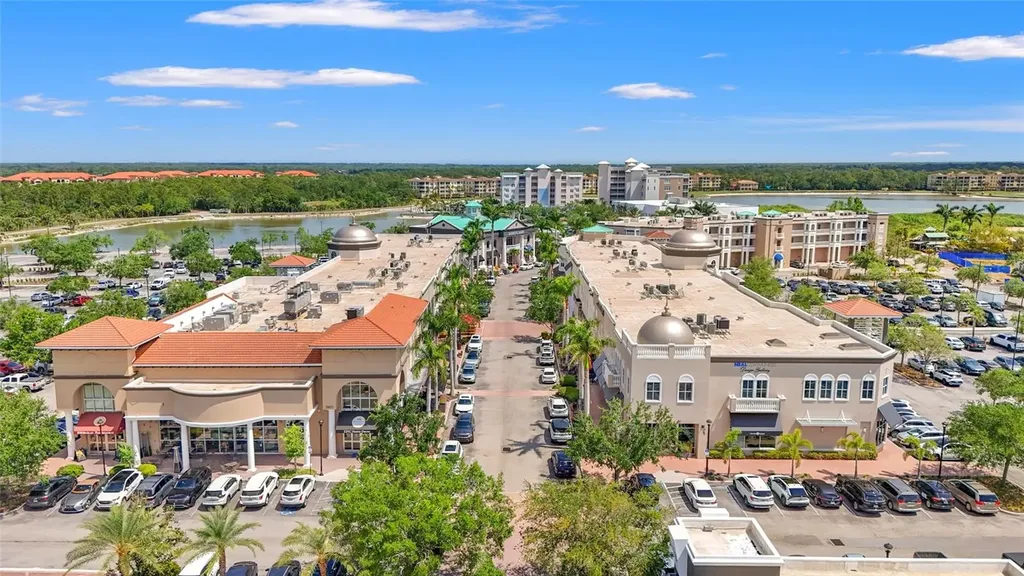 8307 Planters Knoll Terrace Bradenton FL 34201