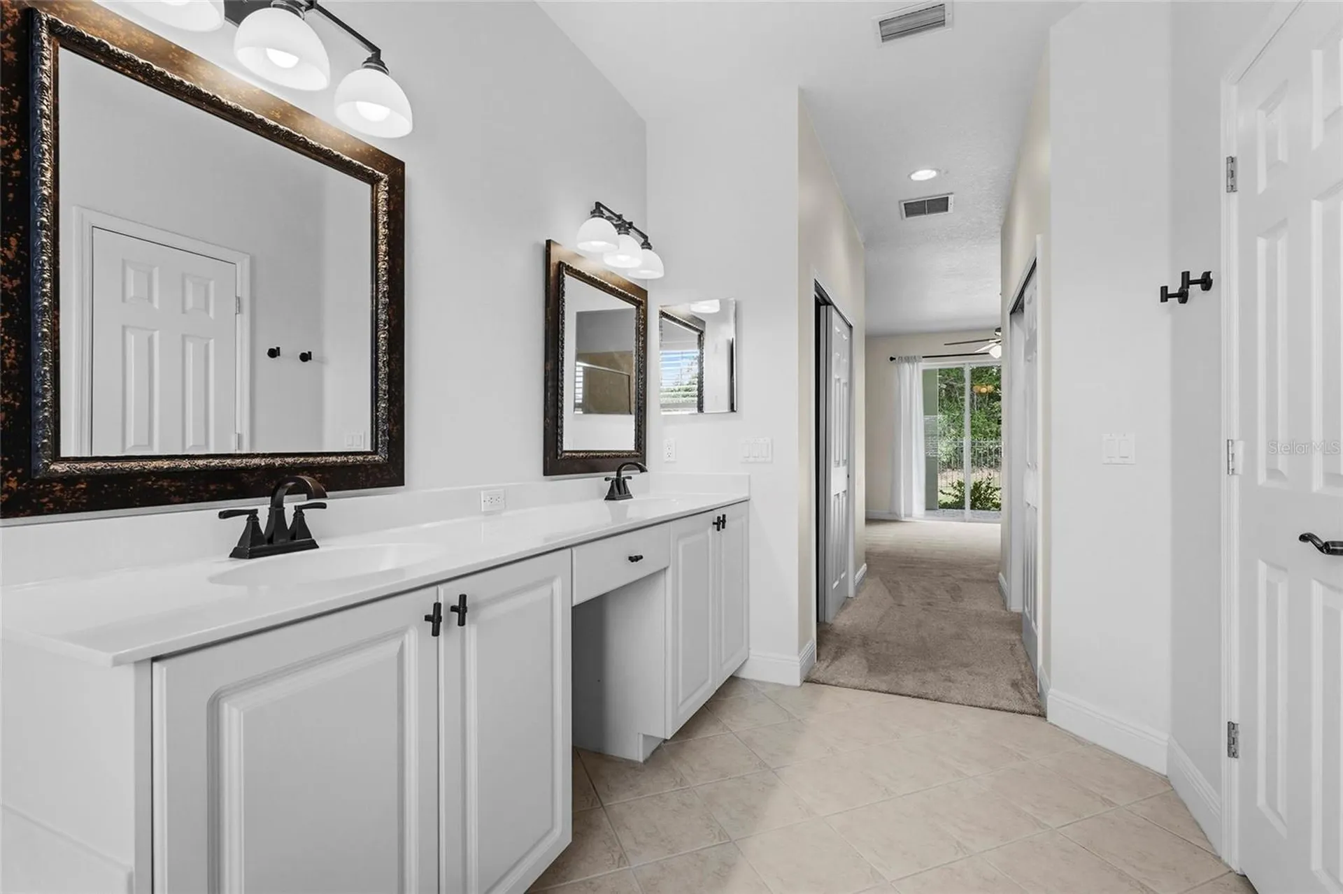 8307 Planters Knoll Terrace Bradenton FL 34201