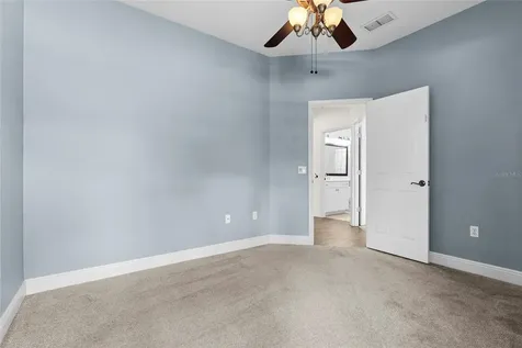 8307 Planters Knoll Terrace Bradenton FL 34201