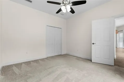 8307 Planters Knoll Terrace Bradenton FL 34201