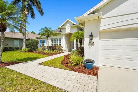 8307 Planters Knoll Terrace Bradenton FL 34201