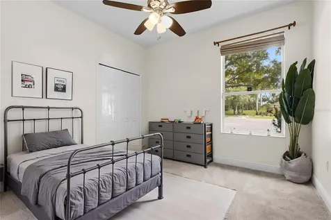 8307 Planters Knoll Terrace Bradenton FL 34201
