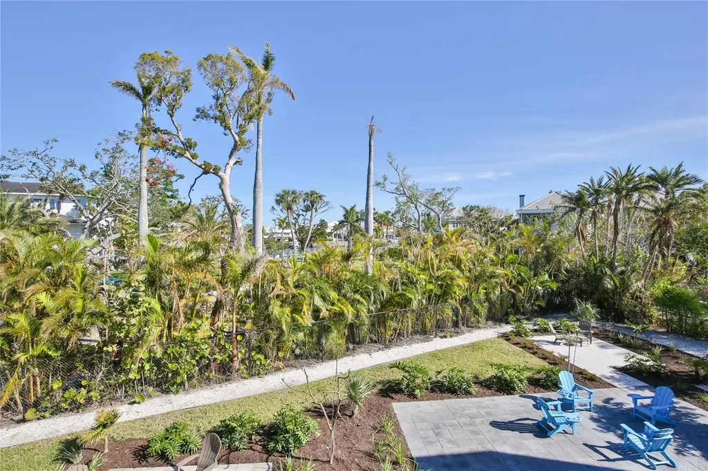 3939 Higel Avenue Sarasota FL 34242