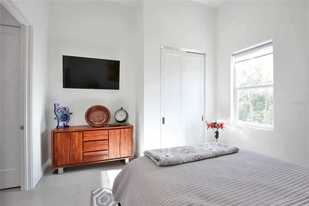 3939 Higel Avenue Sarasota FL 34242