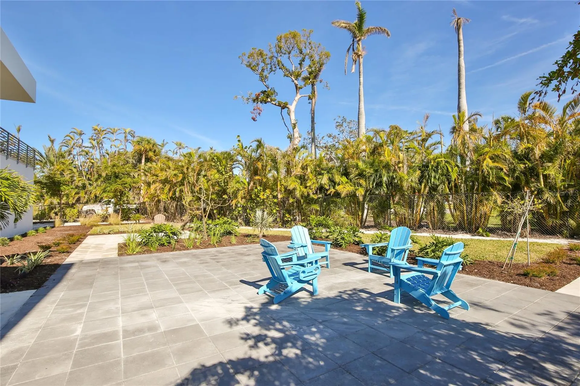 3939 Higel Avenue Sarasota FL 34242