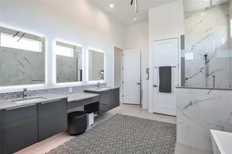 3939 Higel Avenue Sarasota FL 34242