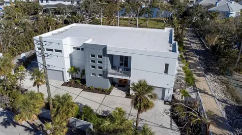 3939 Higel Avenue Sarasota FL 34242