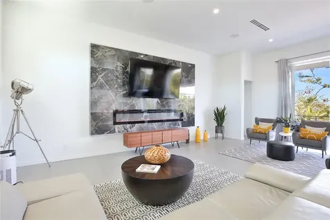 3939 Higel Avenue Sarasota FL 34242