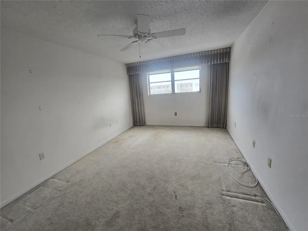 5521 80th Street N St Petersburg FL 33709