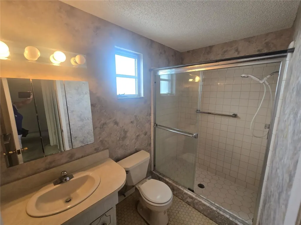 5521 80th Street N St Petersburg FL 33709