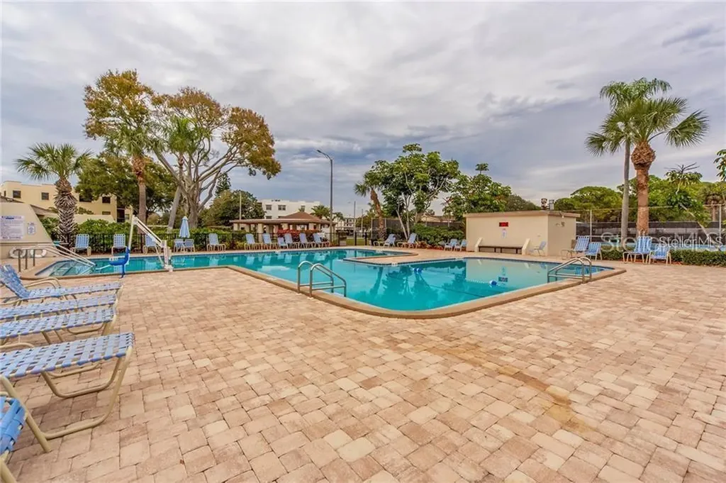 5521 80th Street N St Petersburg FL 33709
