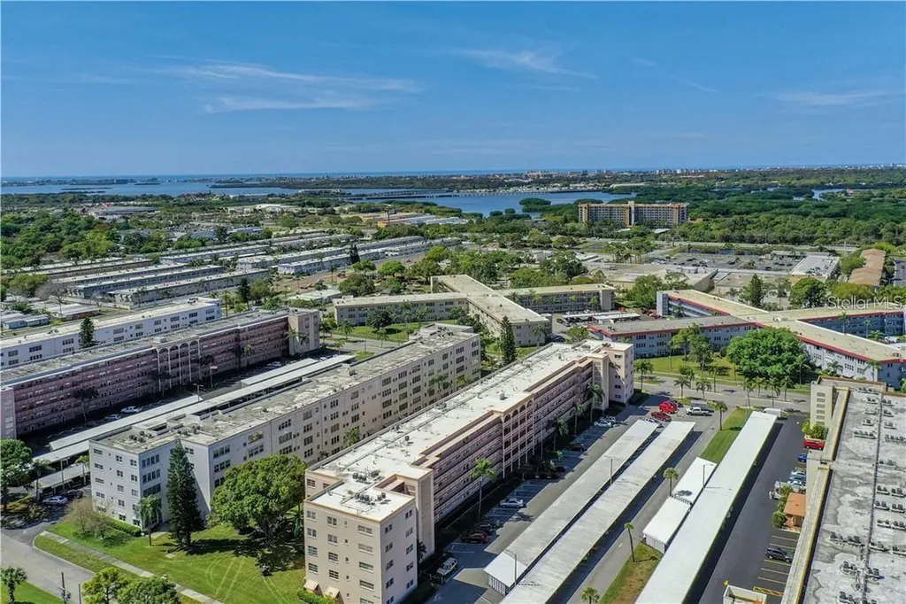 5521 80th Street N St Petersburg FL 33709