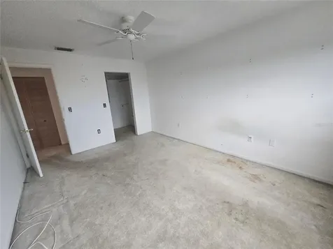 5521 80th Street N St Petersburg FL 33709