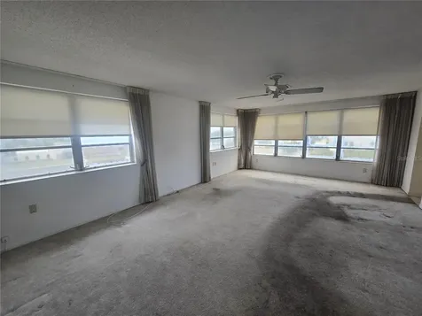 5521 80th Street N St Petersburg FL 33709