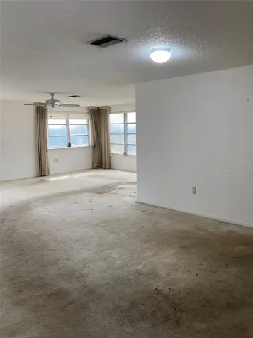 5521 80th Street N St Petersburg FL 33709