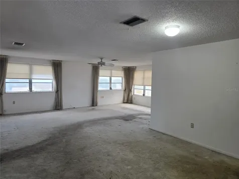 5521 80th Street N St Petersburg FL 33709