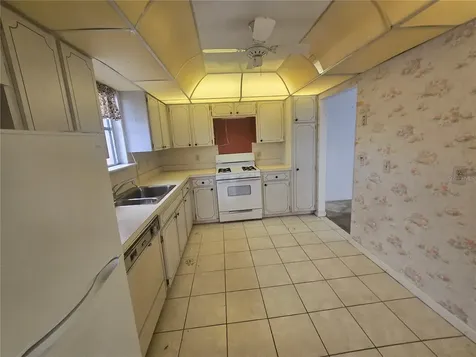 5521 80th Street N St Petersburg FL 33709