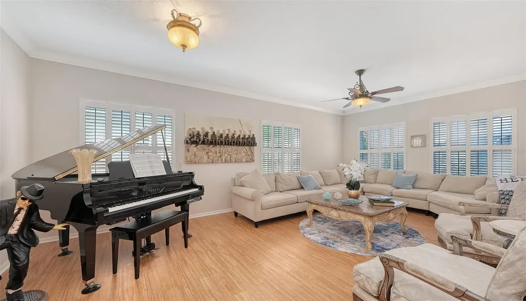 3040 Gulf Of Mexico Drive Longboat Key FL 34228