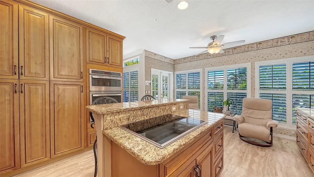 3040 Gulf Of Mexico Drive Longboat Key FL 34228