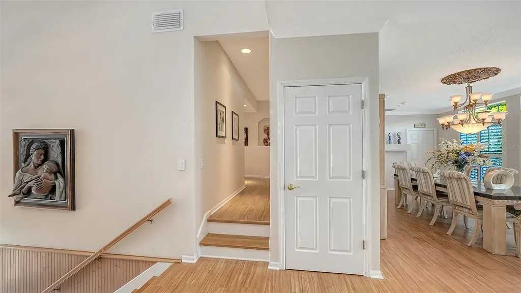 3040 Gulf Of Mexico Drive Longboat Key FL 34228