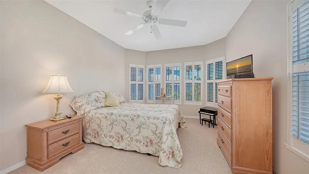 3040 Gulf Of Mexico Drive Longboat Key FL 34228