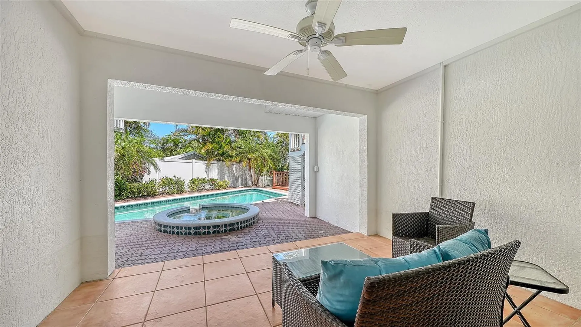 3040 Gulf Of Mexico Drive Longboat Key FL 34228