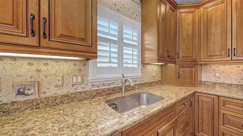 3040 Gulf Of Mexico Drive Longboat Key FL 34228